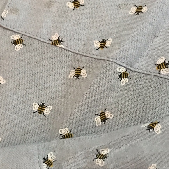 NWT Ladies Size M Light Blue Bee Button Front Casual Long Sleeve Dress Shirt - Picture 5 of 7